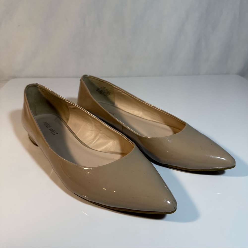 🔥 Bundle 3+ items → Get 50% OFF 🔥 Nine West Nude/Taupe Patent Pointed-Toe Flats